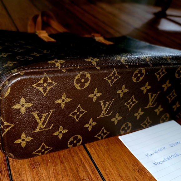 Louis Vuitton Luco Large Monogram Shoulder Bag - Picture 6 of 10